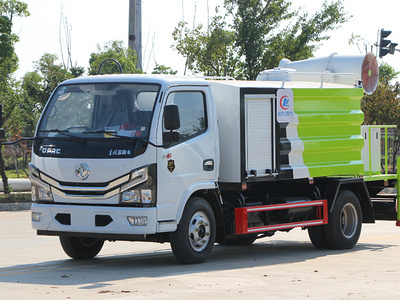 國(guó)六東風(fēng)4.5噸 藍(lán)牌 抑塵車